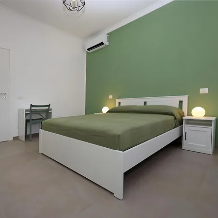 Apartment Basilica San Paolo Nuvola Eur Modern *