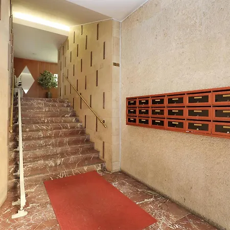 Basilica San Paolo Nuvola Eur Modern Apartment