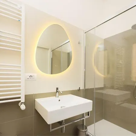 Apartment Basilica San Paolo Nuvola Eur Modern Rome
