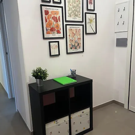 Apartment Basilica San Paolo Nuvola Eur Modern *
